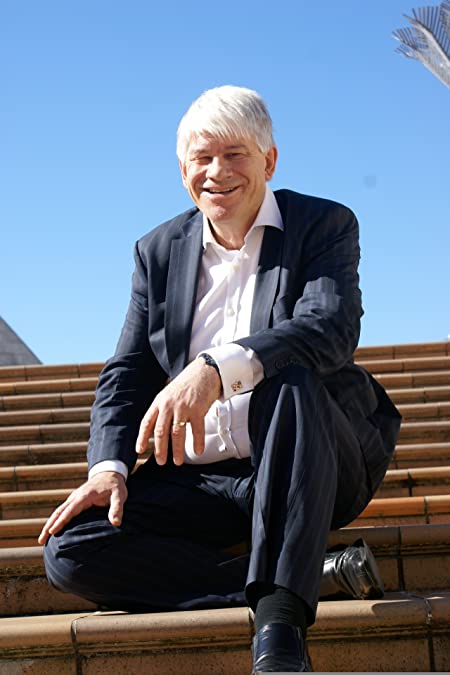 Photo of author Harry Mills